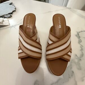 Coach Women's Tan and White Florentine Slide Espadrill Sandals size 8.5